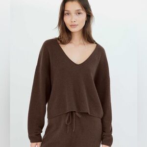 Group Babaton Genre Cashmere Sweater